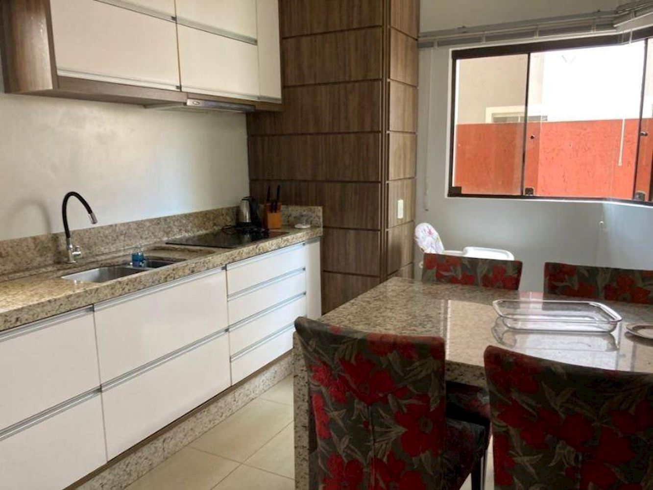 Casa, Passa Vinte em Palhoça, SC — foto 4 de 8
