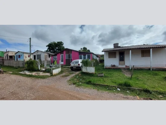 Casa em Bagé, RS — foto 2 de 8