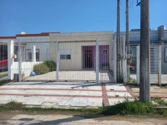 Casa em Pelotas, RS — foto 3 de 6