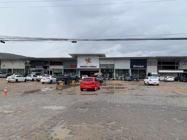 Loja, Parque das Feiras em Toritama, PE