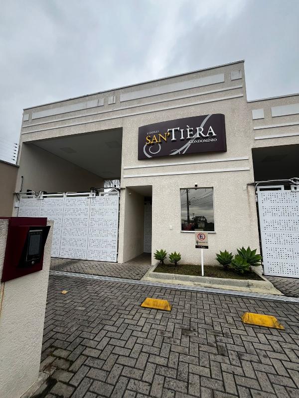 Casa, Italia em São José dos Pinhais, PR