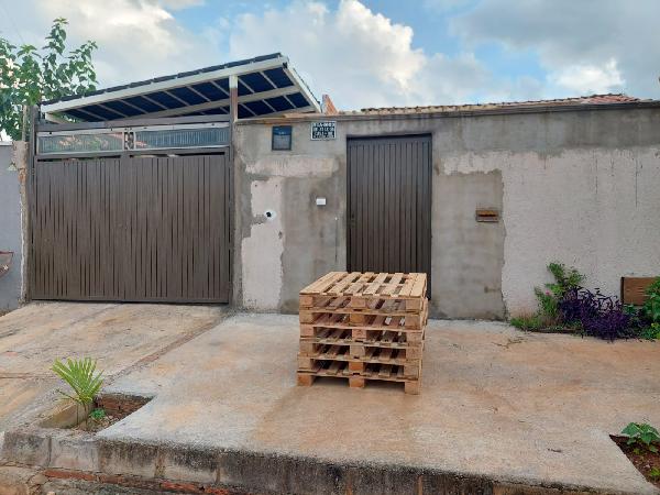 Casa, Setor Laguna Parque, Trindade, GO
