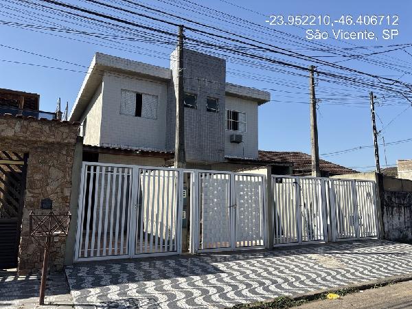 Casa, Vila Nossa Senhora de Fatima em São Vicente, SP