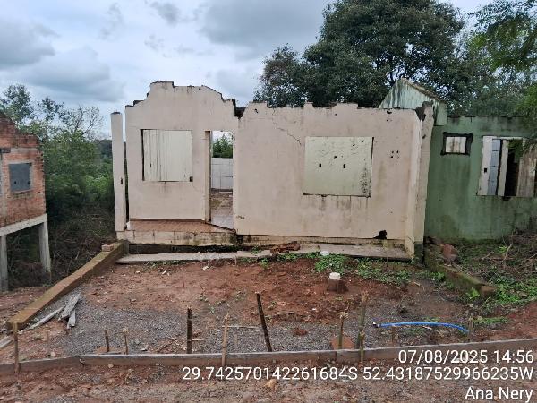Casa, Faxinal Menino Deus em Santa Cruz do Sul, RS