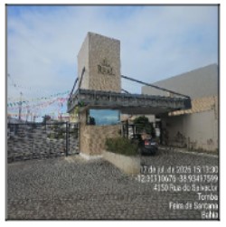 Casa, Aviario em Feira de Santana, BA