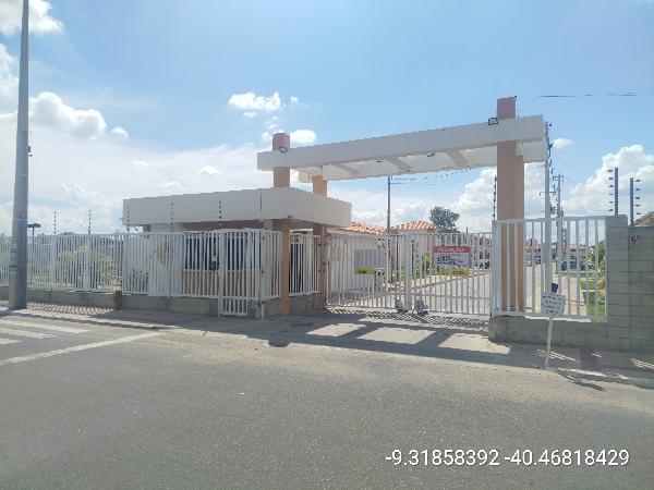 Apartamento, Topazio em Petrolina, PE