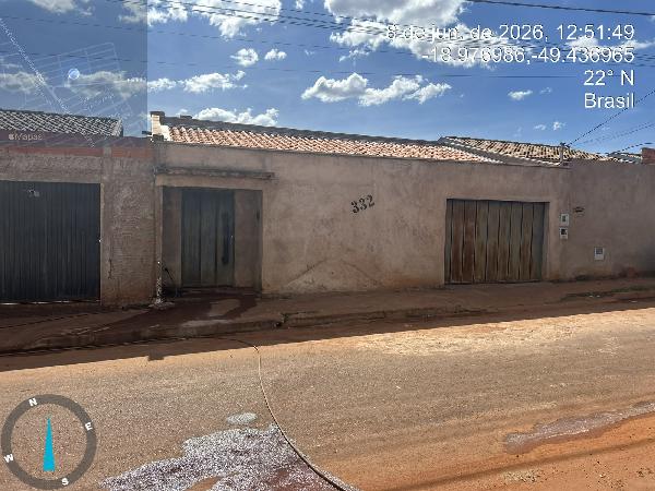 Casa, Residencial Inocencio Franco em Ituiutaba, MG