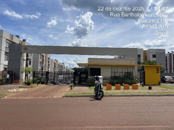 Apartamento, Conjunto Habitacional Jamile Dequech em Londrina, PR