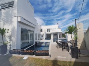 Casa Condomínio, Residencial, Colinas do Paratehy, 4 vaga(s) de garagem