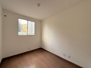 Apartamento Condomínio, Residencial, 2 dormitório(s), 1 vaga(s) de garagem