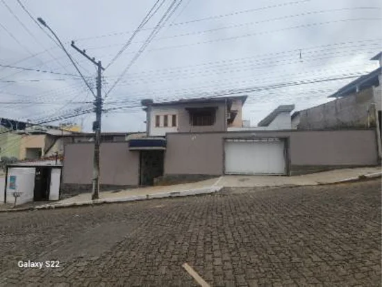 Casa - Governador Valadares - MG