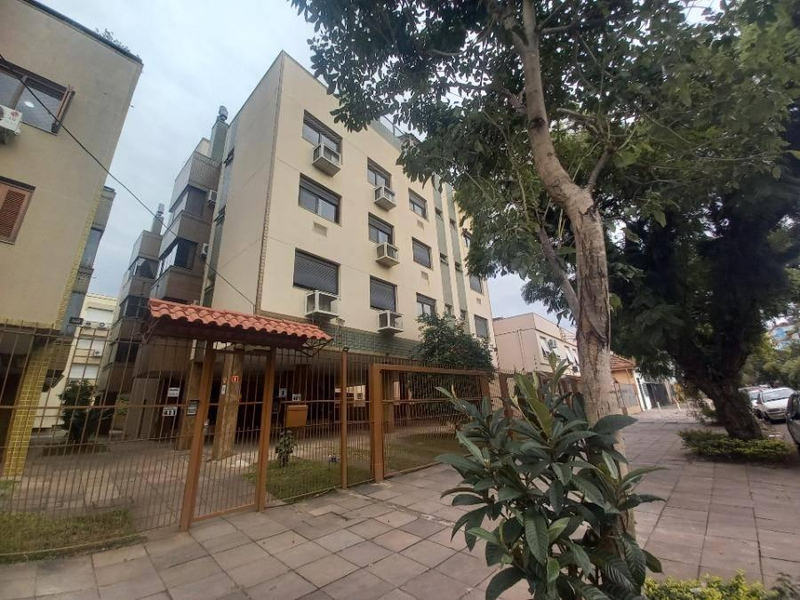 Apto 179m² c/ 2 vagas | Porto Alegre-RS | Edifício Morada Grand Prix | São Geraldo - Próximo à Av. Benjamin Constant, Av. Farrapos, Hospital Militar e Moinho Shopping - Financiamento até 420 Meses!