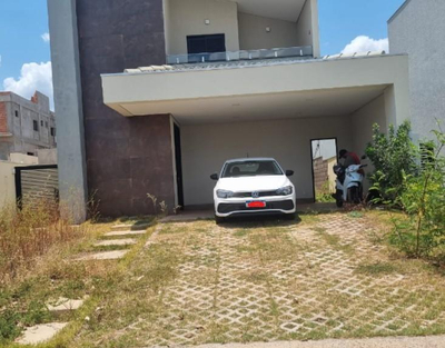 Casa em condomínio 307m², 4 dormitórios, Cuiabá/MT - Desocupada