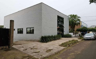 IMÓVEL COMERCIAL COM ÁREA DE 507,50m2., EM UMUARAMA-PR